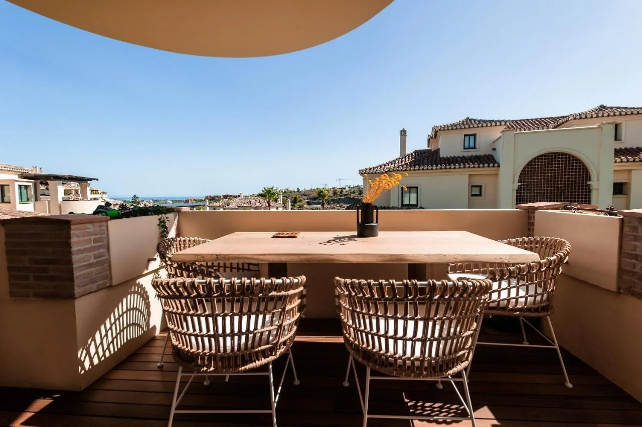 Capanes De Golf Luxury Apt Benahavis Apartment