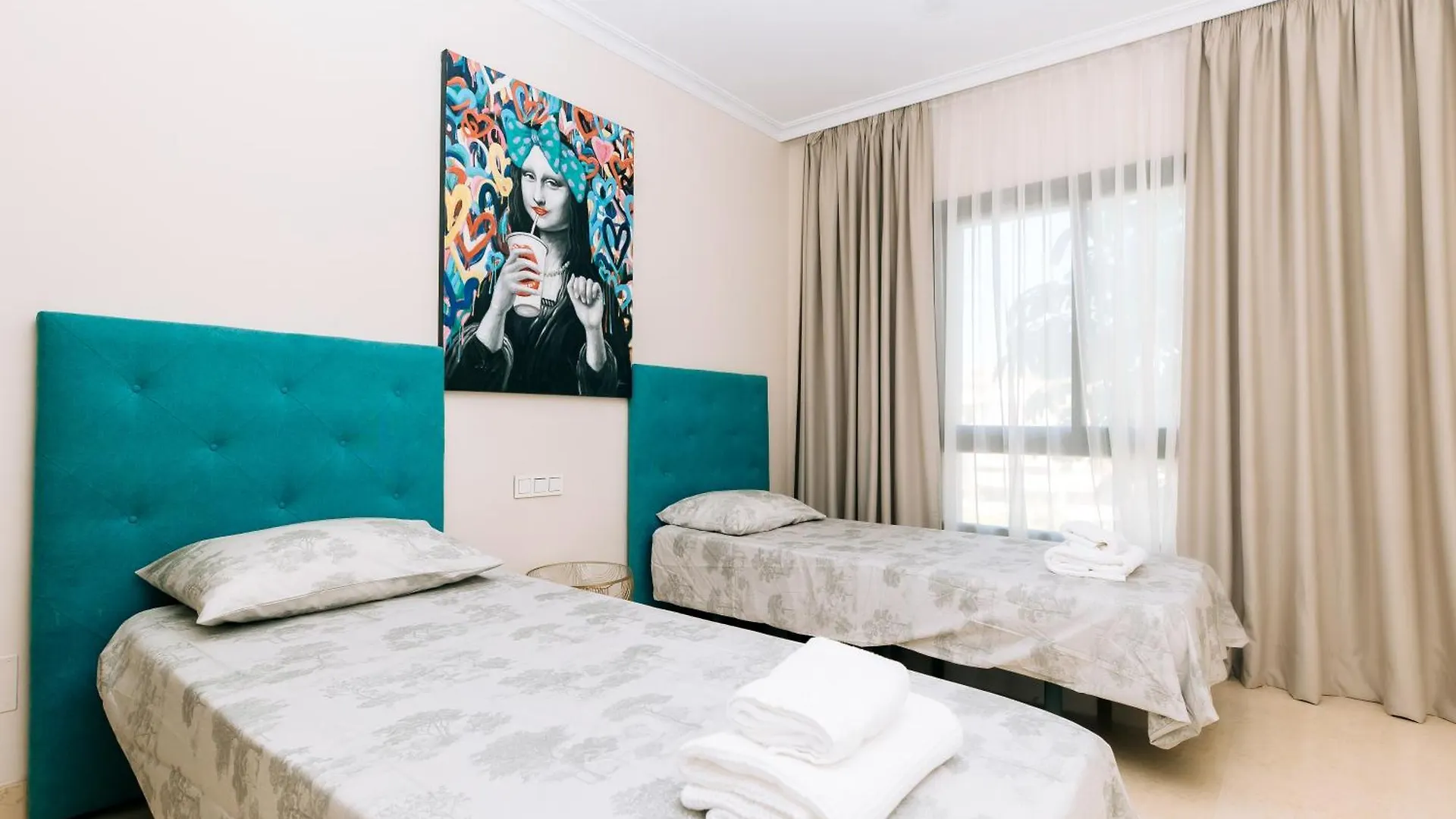 Capanes De Golf Luxury Apt Benahavís