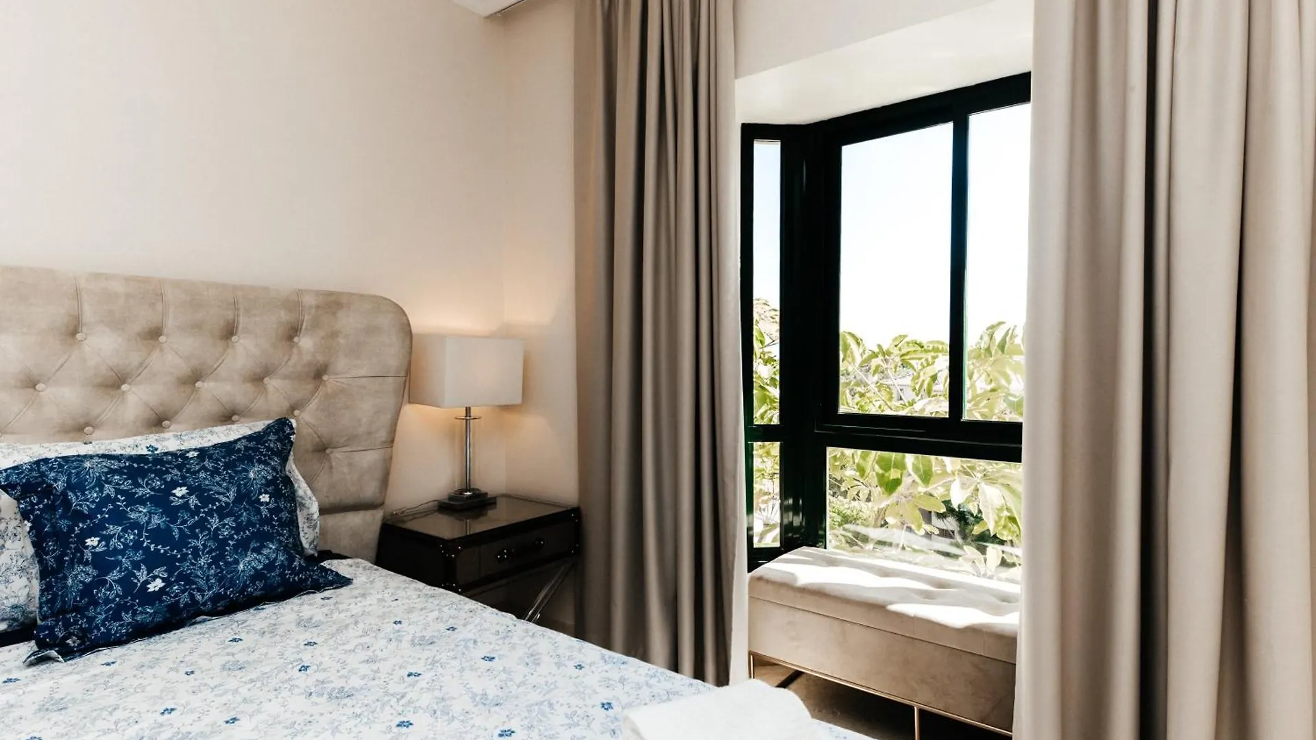 Capanes De Golf Luxury Apt Benahavis Apartment