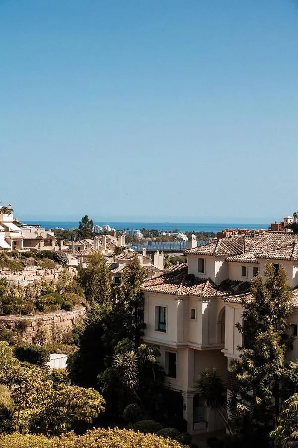 Capanes De Golf Luxury Apt Benahavis